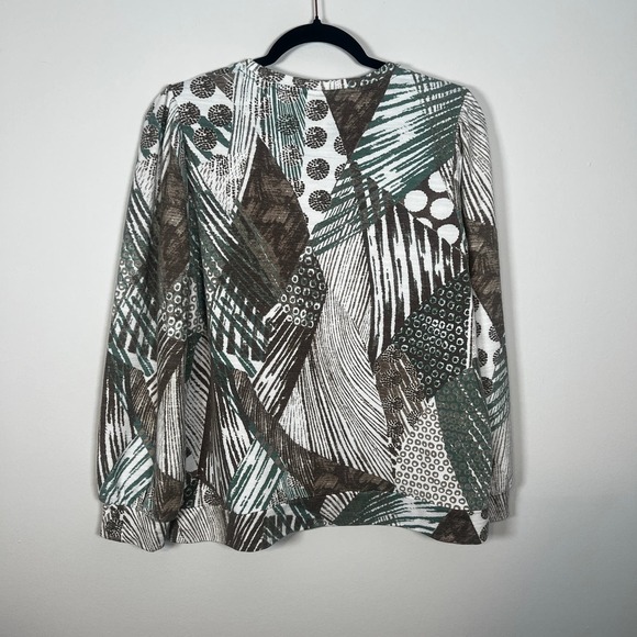 Weekends by Chico's Ray Graph Top 1 M Long Sleeve Printed Casual Alpine Green - Picture 7 of 10